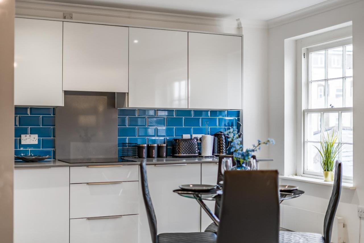 Modern, City Centre -2 Bedroom Apartments Reading Dış mekan fotoğraf